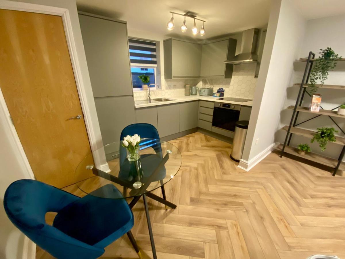 Superb City Centre Apartment Within The City Walls Йорк Экстерьер фото